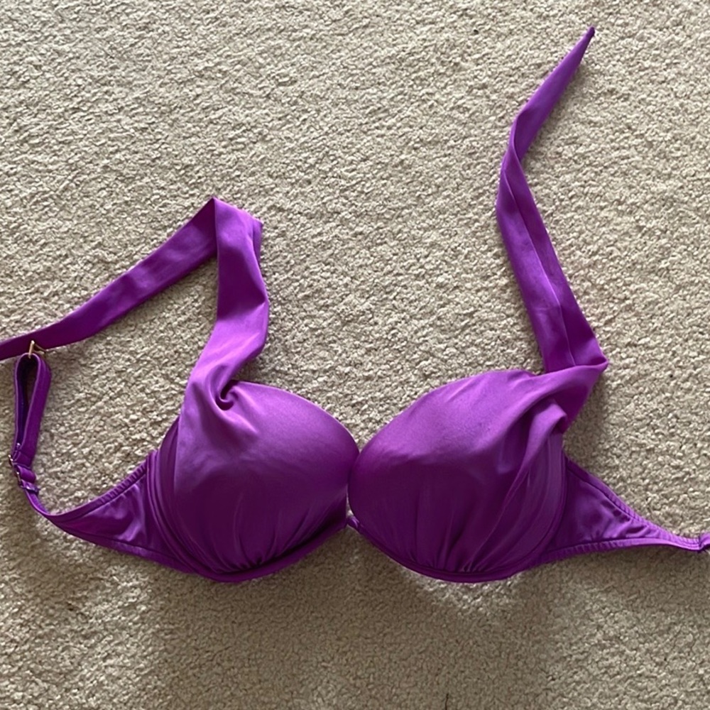 Venus Purple Marilyn bikini top, size D